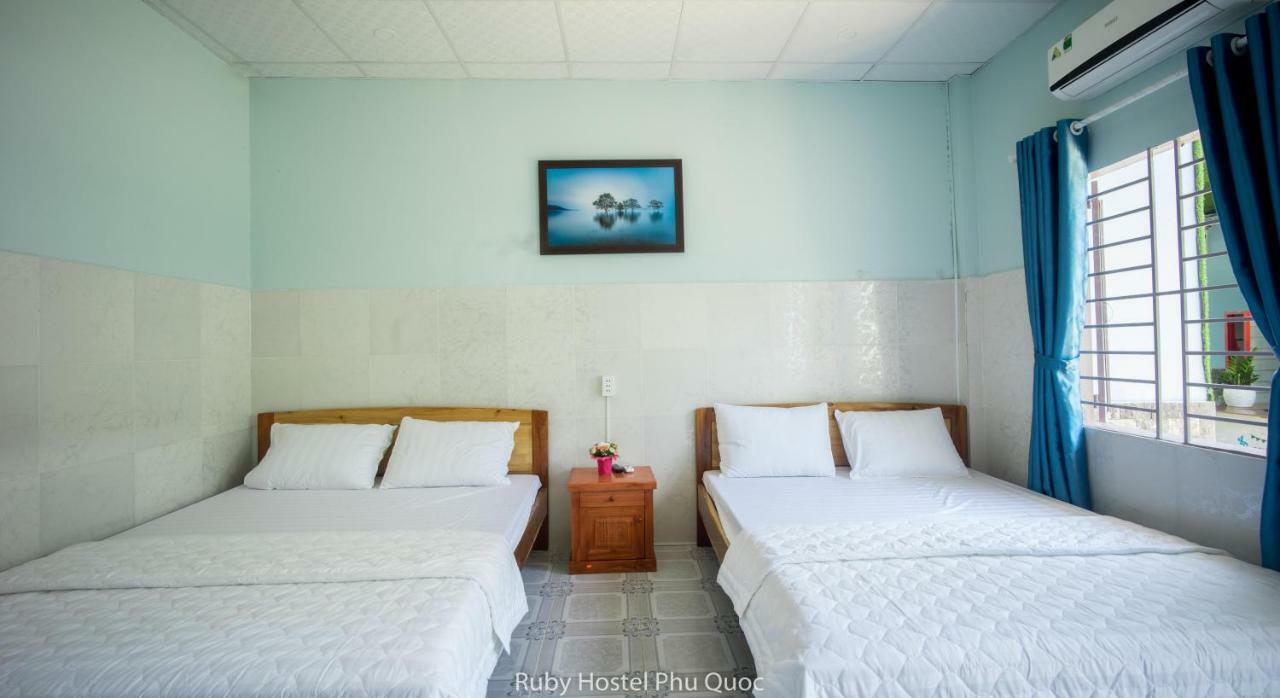 Ruby Phu Quoc Hostel Esterno foto