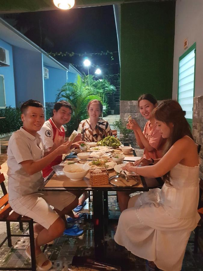 Ruby Phu Quoc Hostel Esterno foto