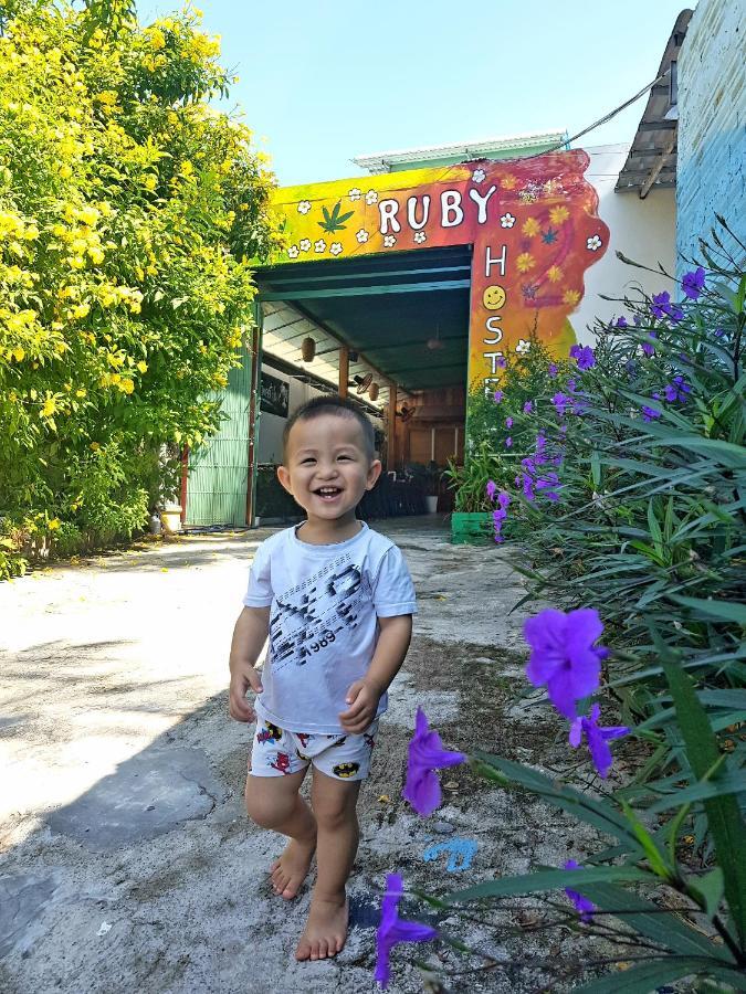 Ruby Phu Quoc Hostel Esterno foto
