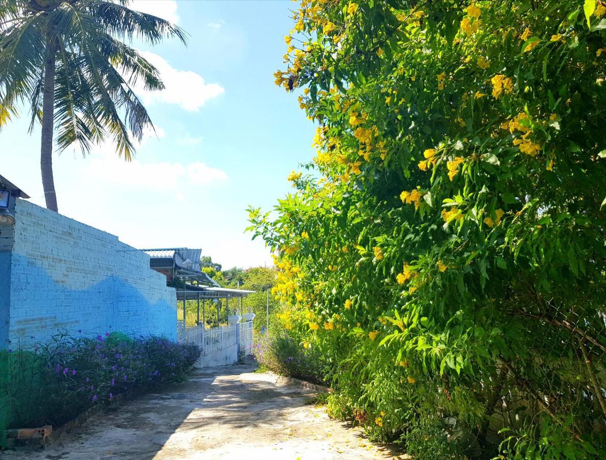 Ruby Phu Quoc Hostel Esterno foto